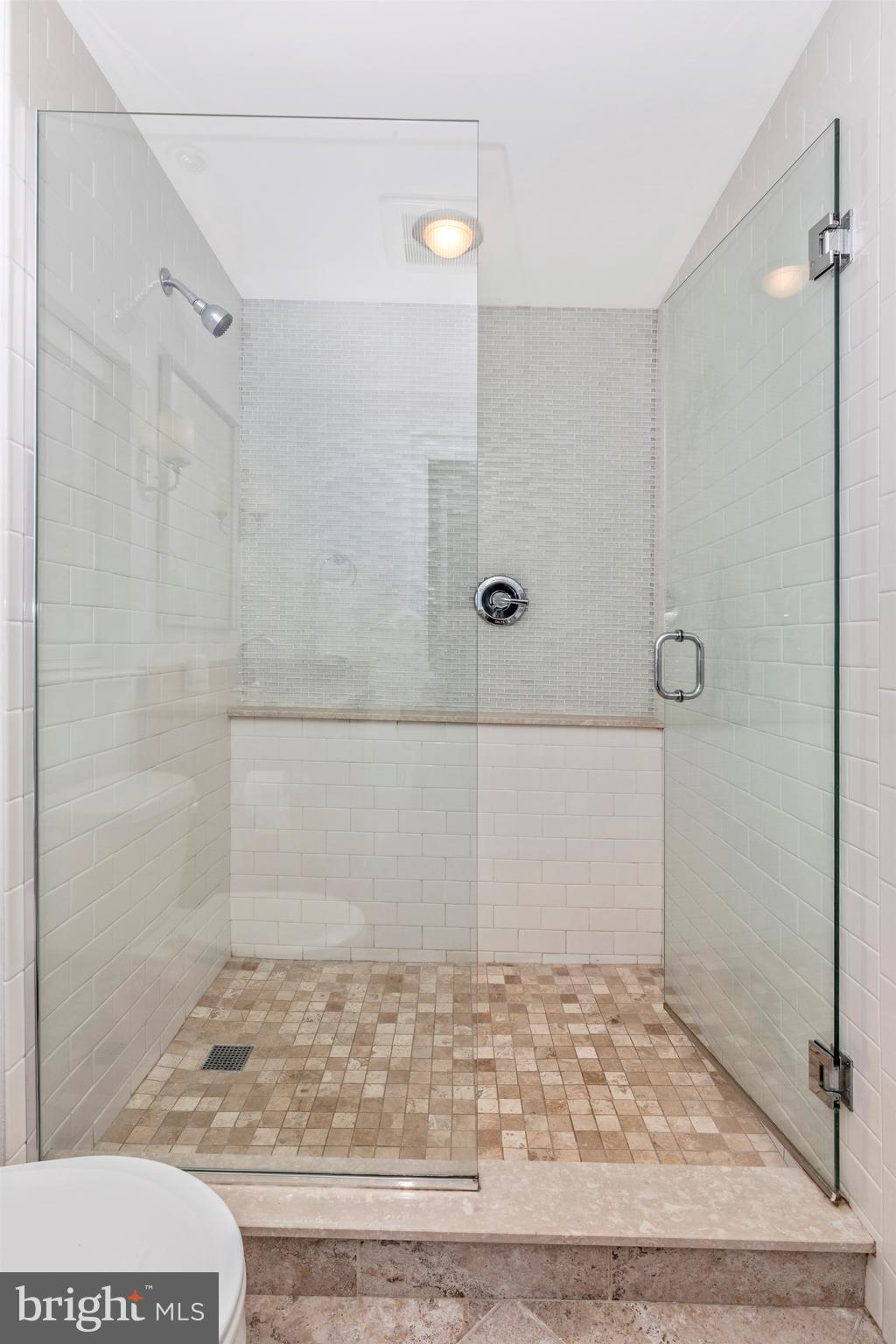 384 Woodcrest Road Wayne, PA 19087 - Photo 29 of 58