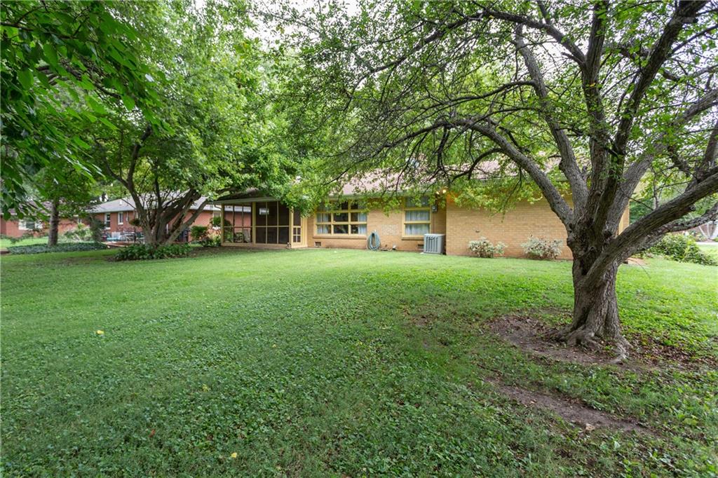 925 Longfellow Road Anderson, IN 46011 - Photo 25 of 28 Gallery Image 25