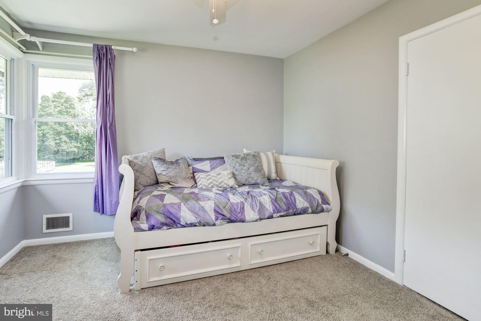 6629 Whitegate Road Clarksville, MD 21029 - Photo 20 of 44 Bedroom