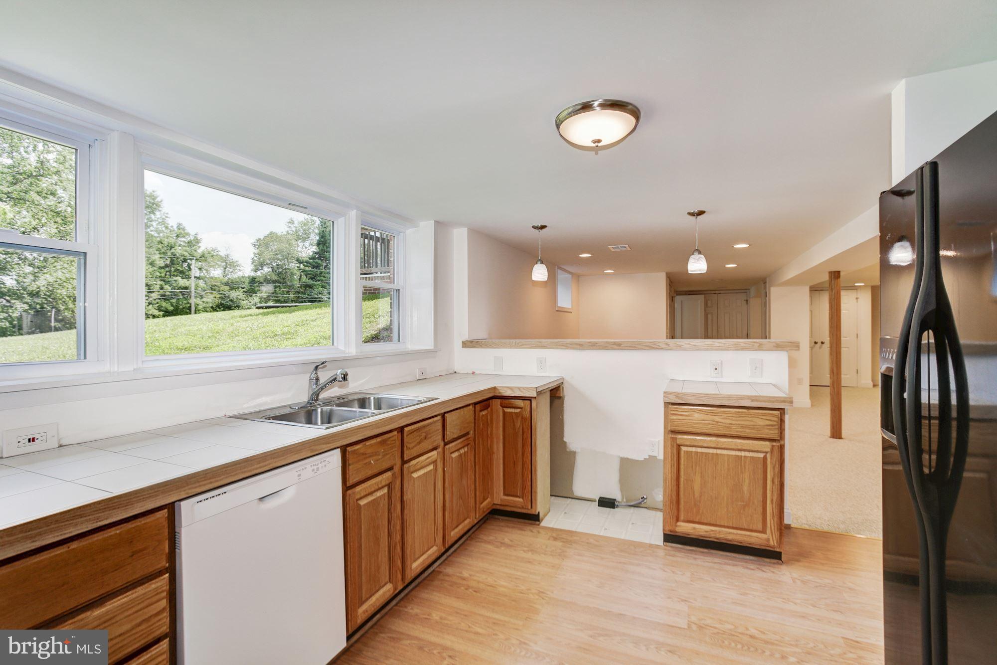 6629 Whitegate Road Clarksville, MD 21029 - Photo 31 of 44 Full Second Kitchen