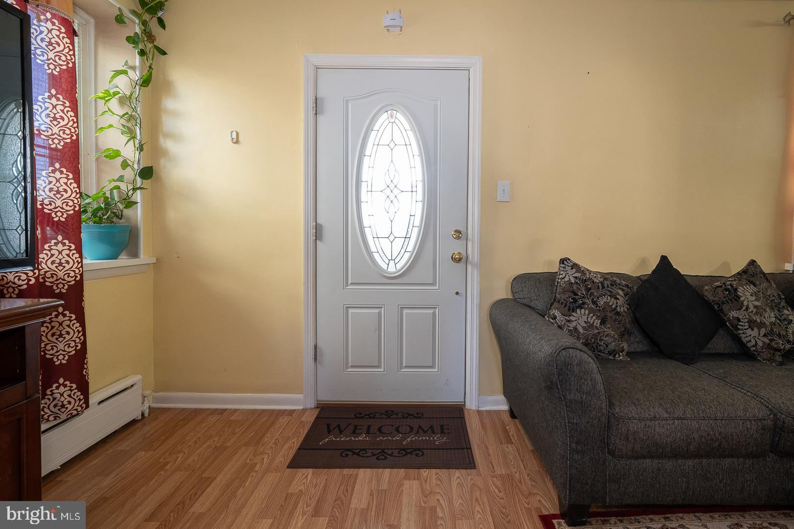 12 Kenmore Road Upper Darby, PA 19082 - Photo 8 of 50 Front Door