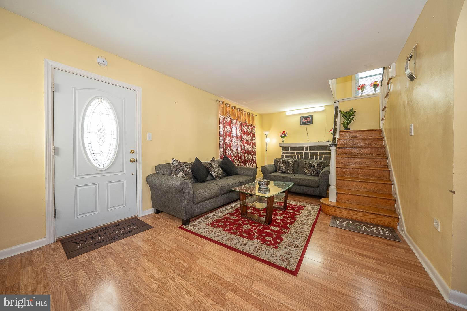 12 Kenmore Road Upper Darby, PA 19082 - Photo 10 of 50 Family Room