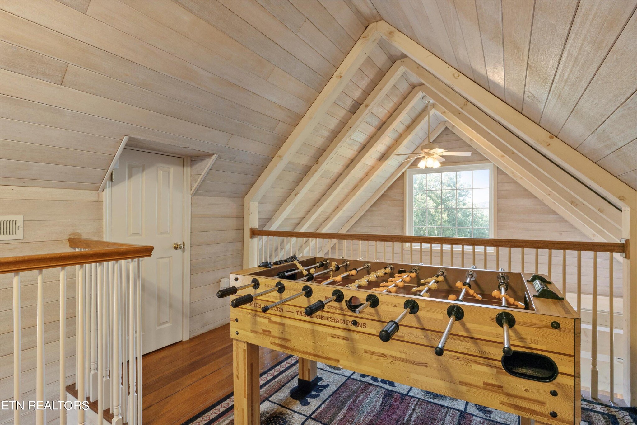 3638 Locust Ridge Road Sevierville, TN 37876 - Photo 32 of 50 a view of a balcony