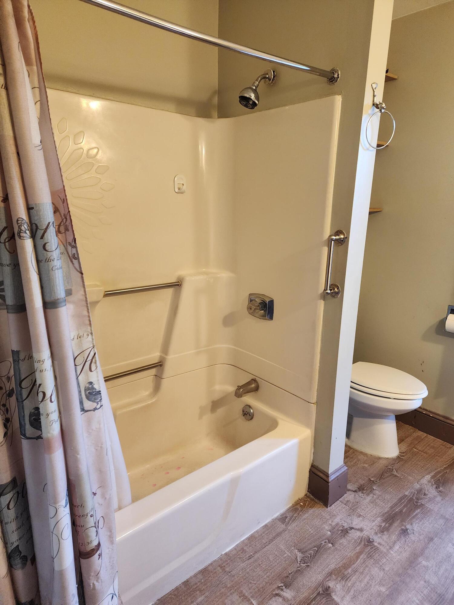 7 Beacon Street Livermore Falls, ME 04254 - Photo 11 of 19 20251120_075435