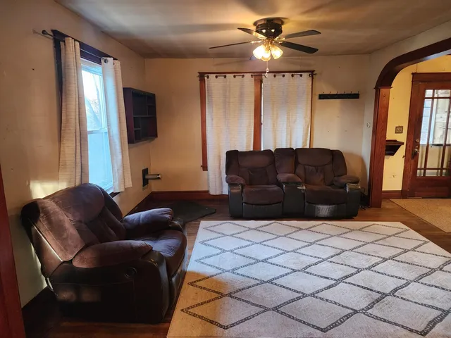 $100,000 | 7 Beacon Street, Livermore Falls, ME 04254