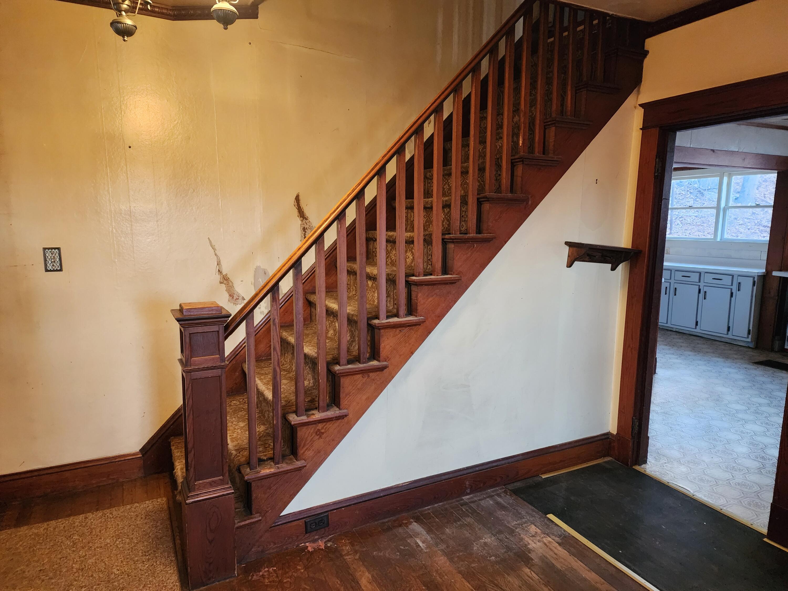7 Beacon Street Livermore Falls, ME 04254 - Photo 6 of 19 20251120_075344
