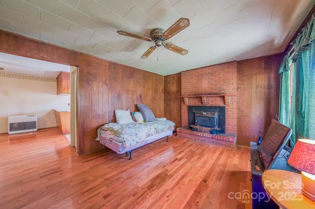 $725,000 | 318 Monticello Road, Weaverville, NC 28787