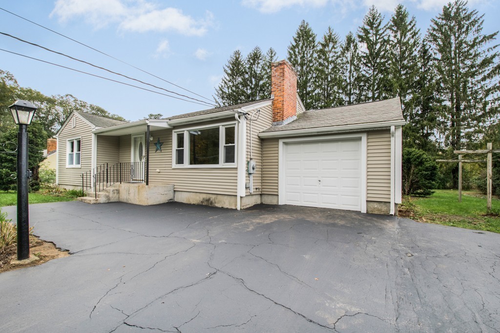 654 North Brookfield Road Oakham, MA 01068 - Photo 2 of 28 a view of house with outdoor space and porch