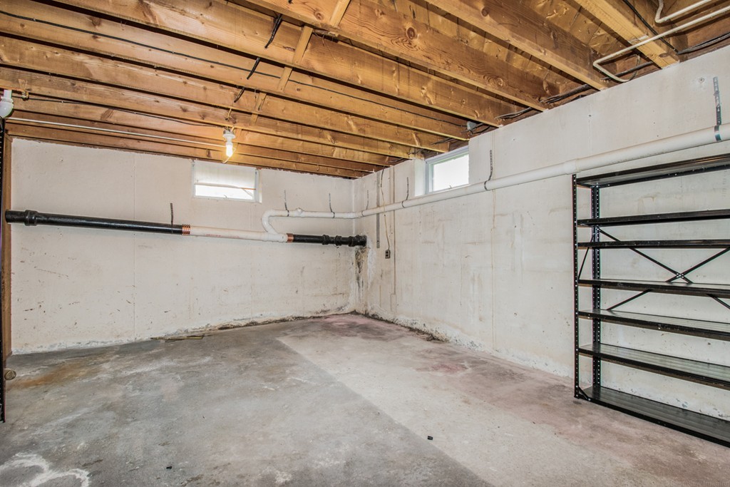 654 North Brookfield Road Oakham, MA 01068 - Photo 22 of 28