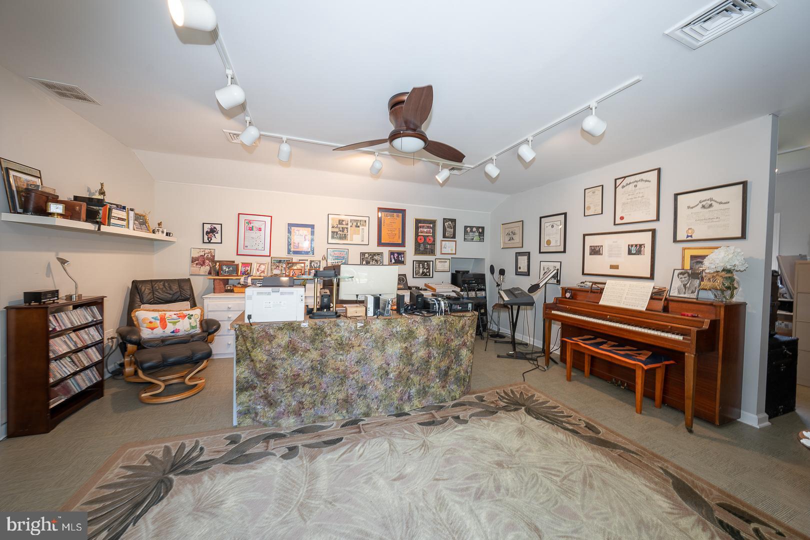 526 Egypt Road Phoenixville, PA 19460 - Photo 29 of 64 a living room with furniture kitchen view and a chandelier