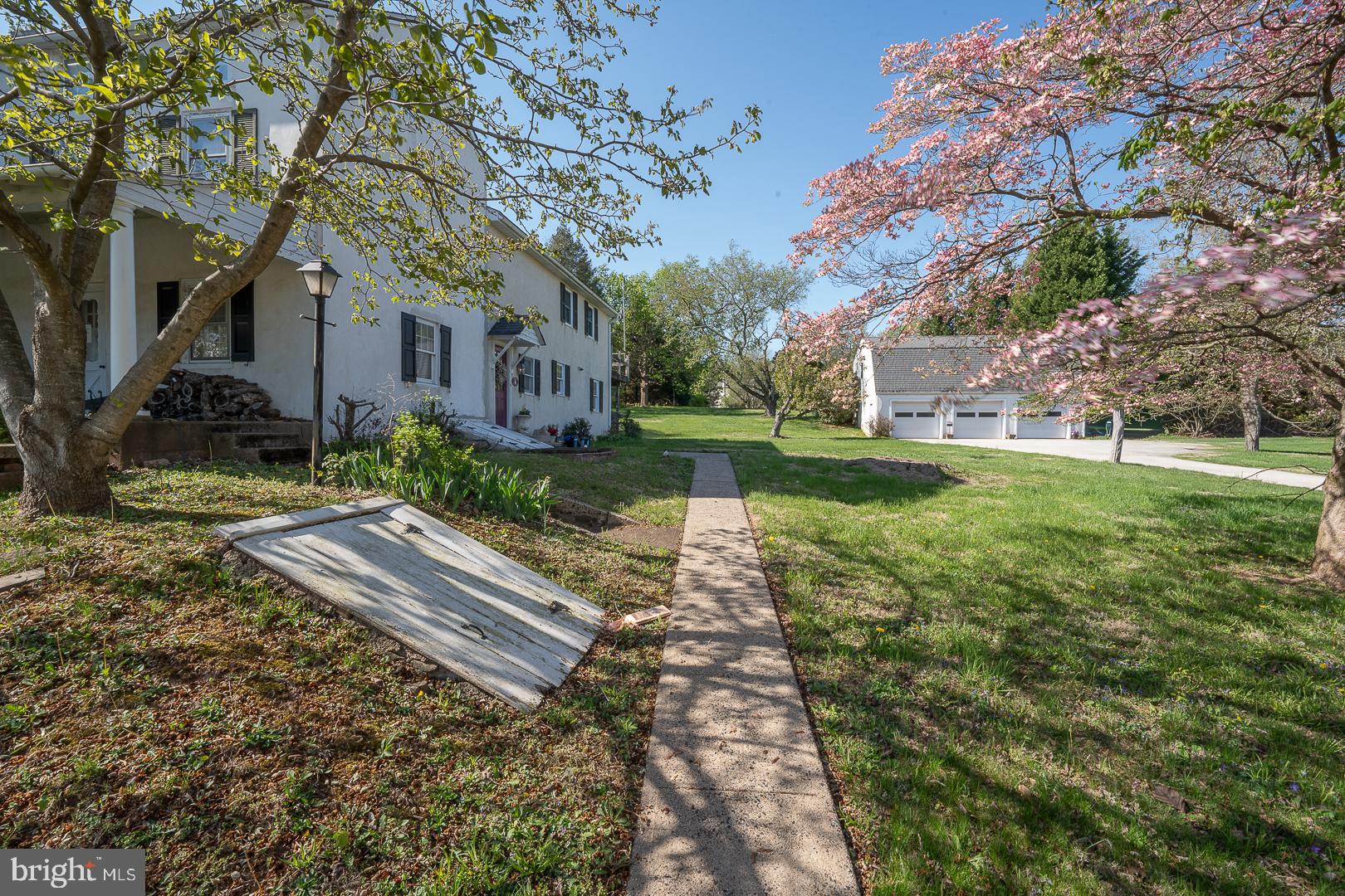 526 Egypt Road Phoenixville, PA 19460 - Photo 64 of 64 a backyard of a house with lots of green space