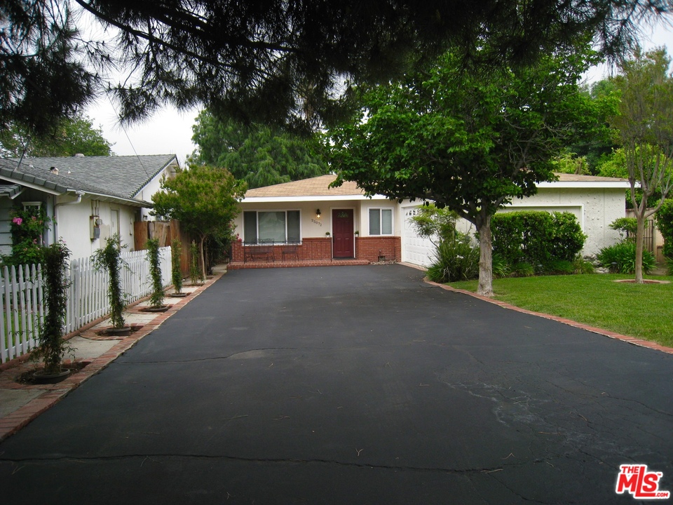 25072 Wiley Canyon Road Newhall, CA 91321 - Photo 1 of 45