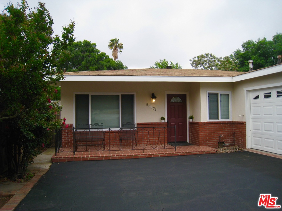 25072 Wiley Canyon Road Newhall, CA 91321 - Photo 5 of 45