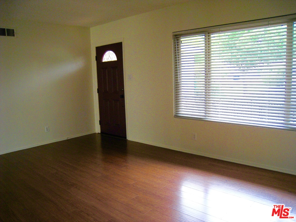 25072 Wiley Canyon Road Newhall, CA 91321 - Photo 6 of 45