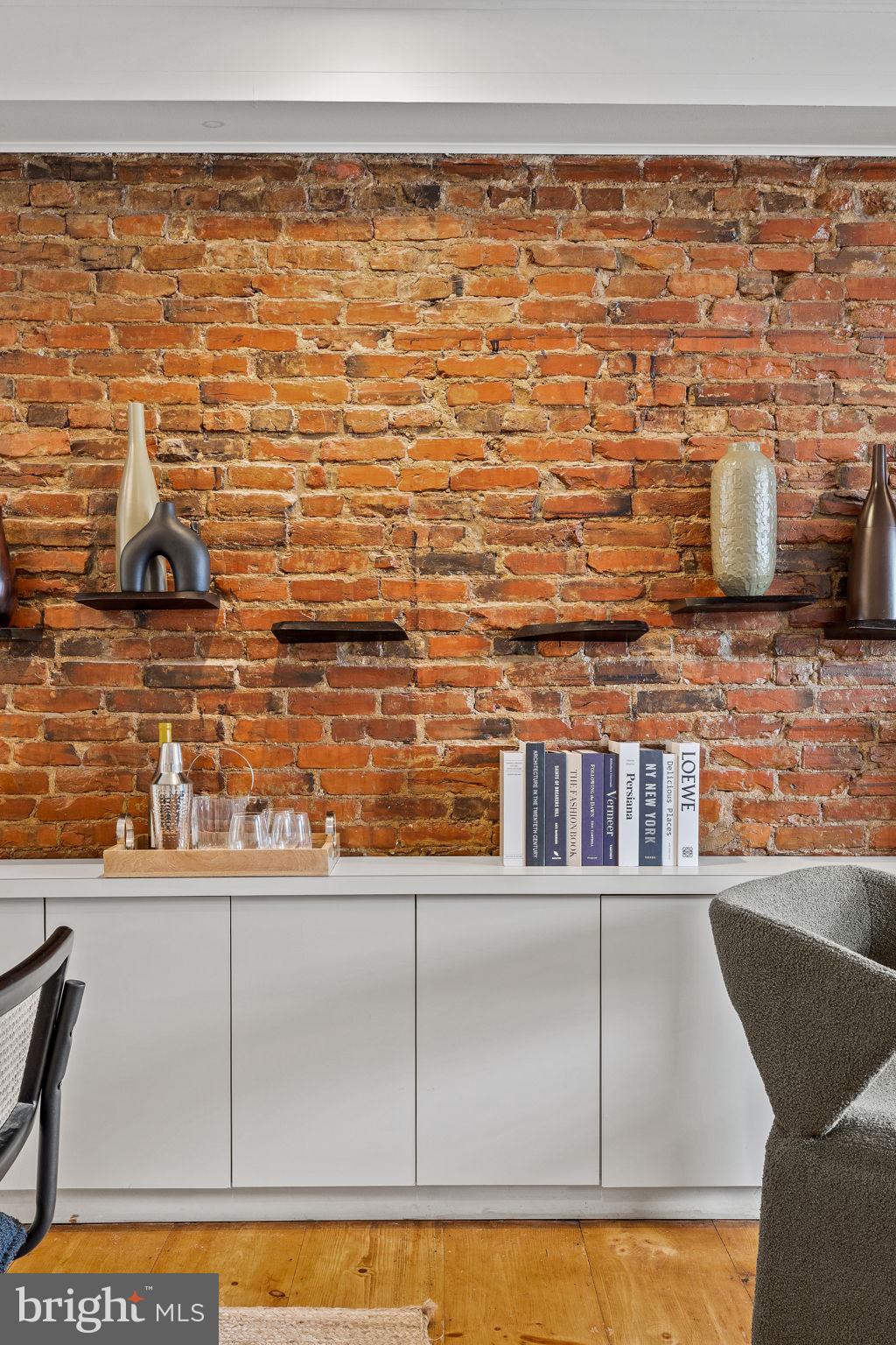 526 South LeCount Street Philadelphia, PA 19146 - Photo 11 of 51