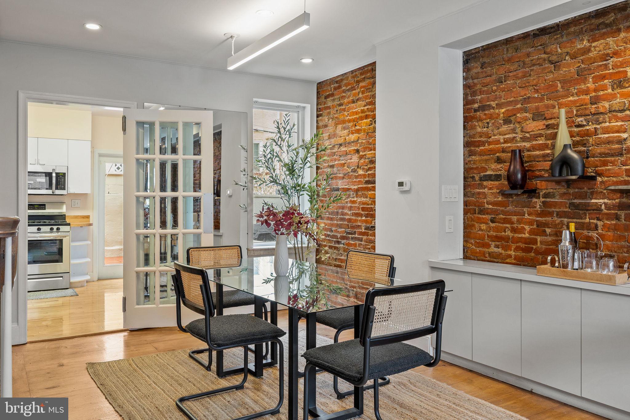 526 South LeCount Street Philadelphia, PA 19146 - Photo 14 of 51