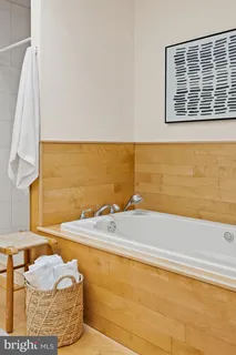 $550,000 | 526 South LeCount Street, Philadelphia, PA 19146