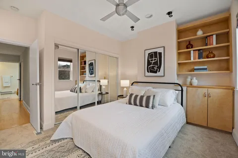 $550,000 | 526 South LeCount Street, Philadelphia, PA 19146