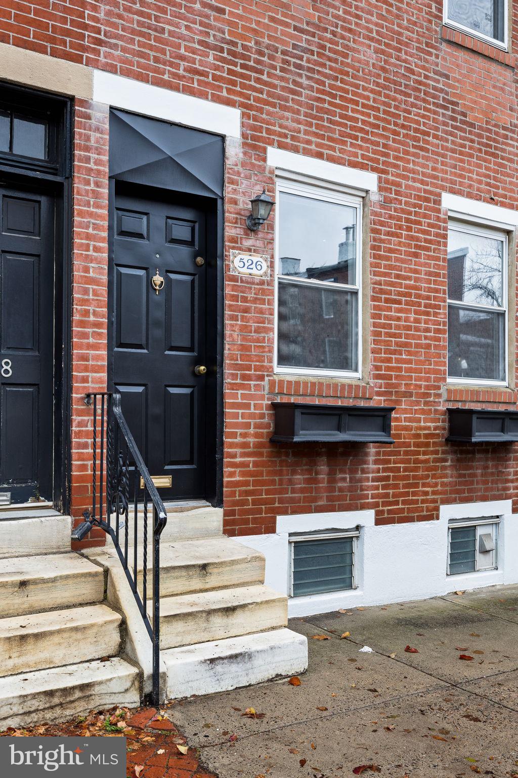 526 South LeCount Street Philadelphia, PA 19146 - Photo 4 of 51