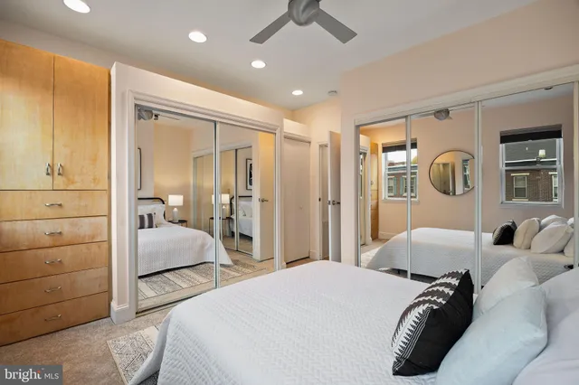 $550,000 | 526 South LeCount Street, Philadelphia, PA 19146