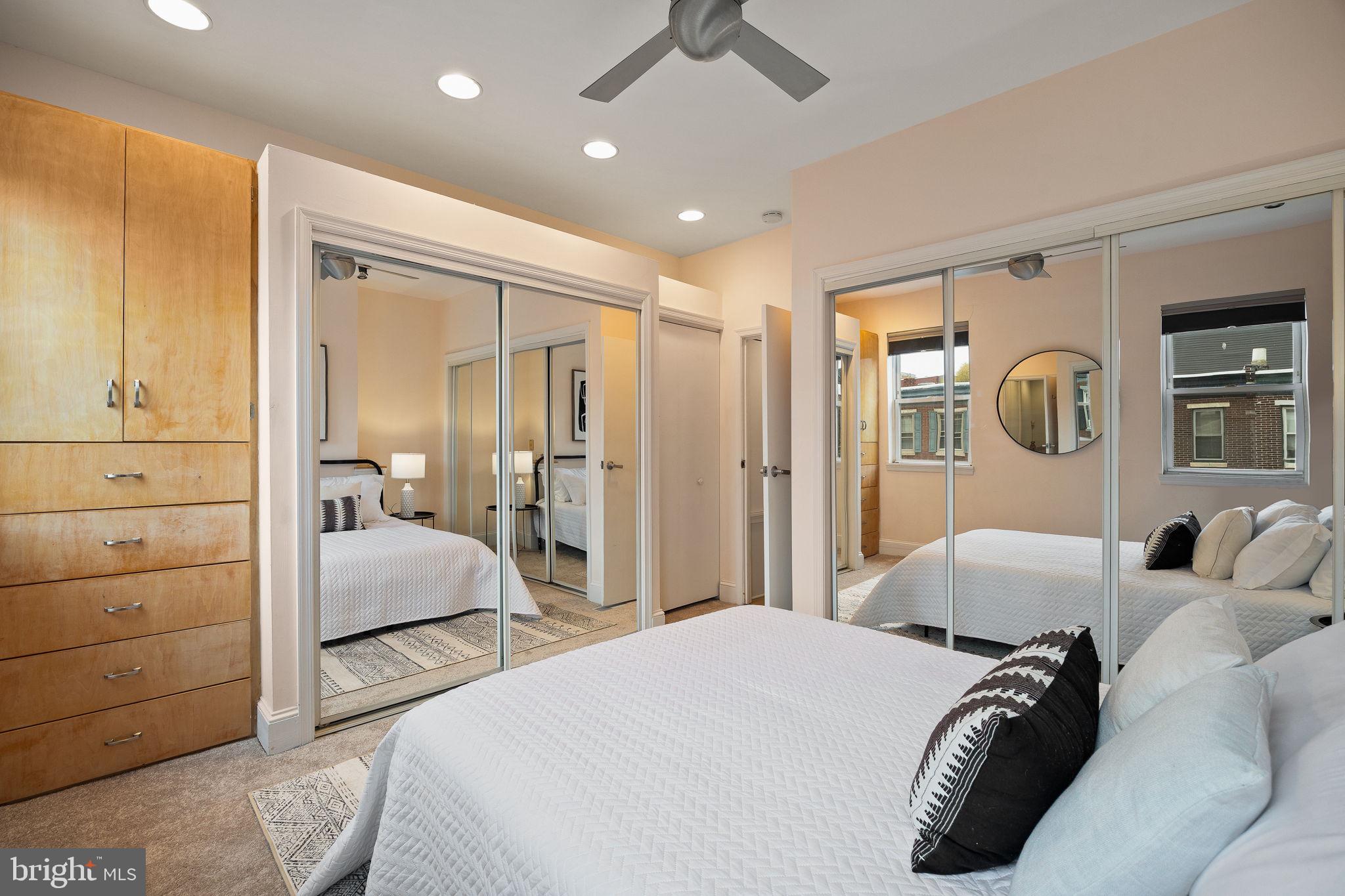 526 South LeCount Street Philadelphia, PA 19146 - Photo 42 of 51