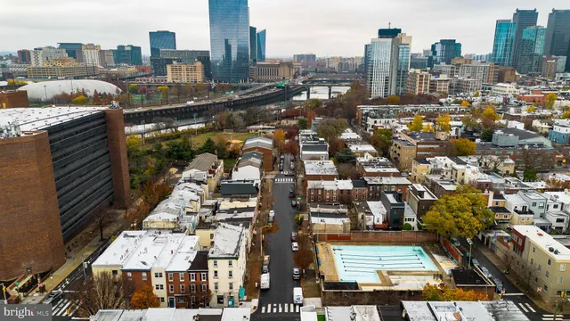 $550,000 | 526 South LeCount Street, Philadelphia, PA 19146