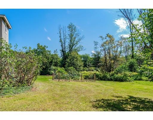618 Edmands Road Framingham, MA 01701 - Photo 4 of 29