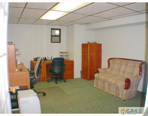 112 New Brooklyn Road Edison, NJ 08817 - Photo 10 of 10 Gallery Image 10