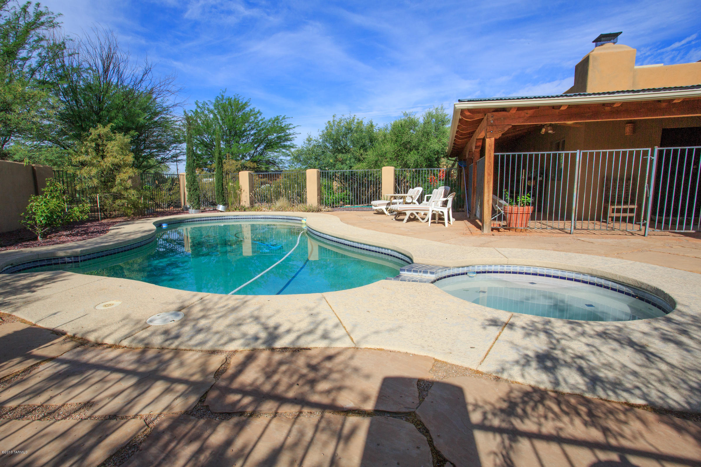 1702 East Lind Road Tucson, AZ 85719 - Photo 8 of 38 Gallery Image 8