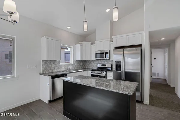 $257,950 | 13147 Emerald Hls Avenue, Horizon City, TX 79928