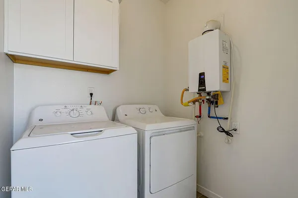 $257,950 | 13147 Emerald Hls Avenue, Horizon City, TX 79928