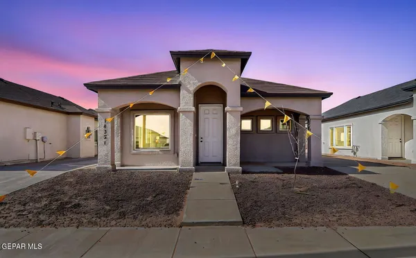 $257,950 | 13147 Emerald Hls Avenue, Horizon City, TX 79928