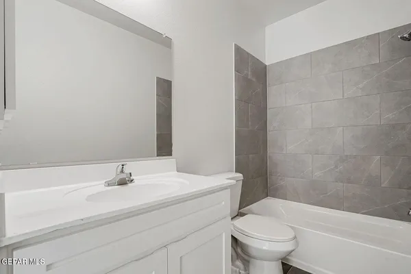 $257,950 | 13147 Emerald Hls Avenue, Horizon City, TX 79928
