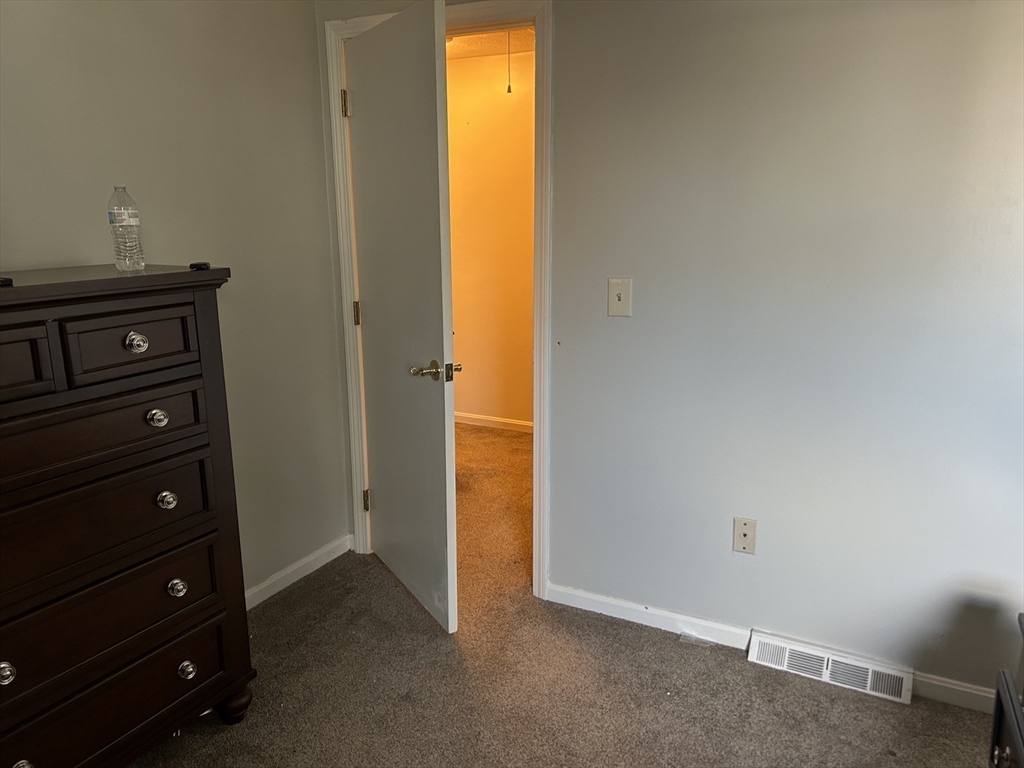 810 Lawrence Street, Unit C Lowell, MA 01852 - Photo 16 of 20