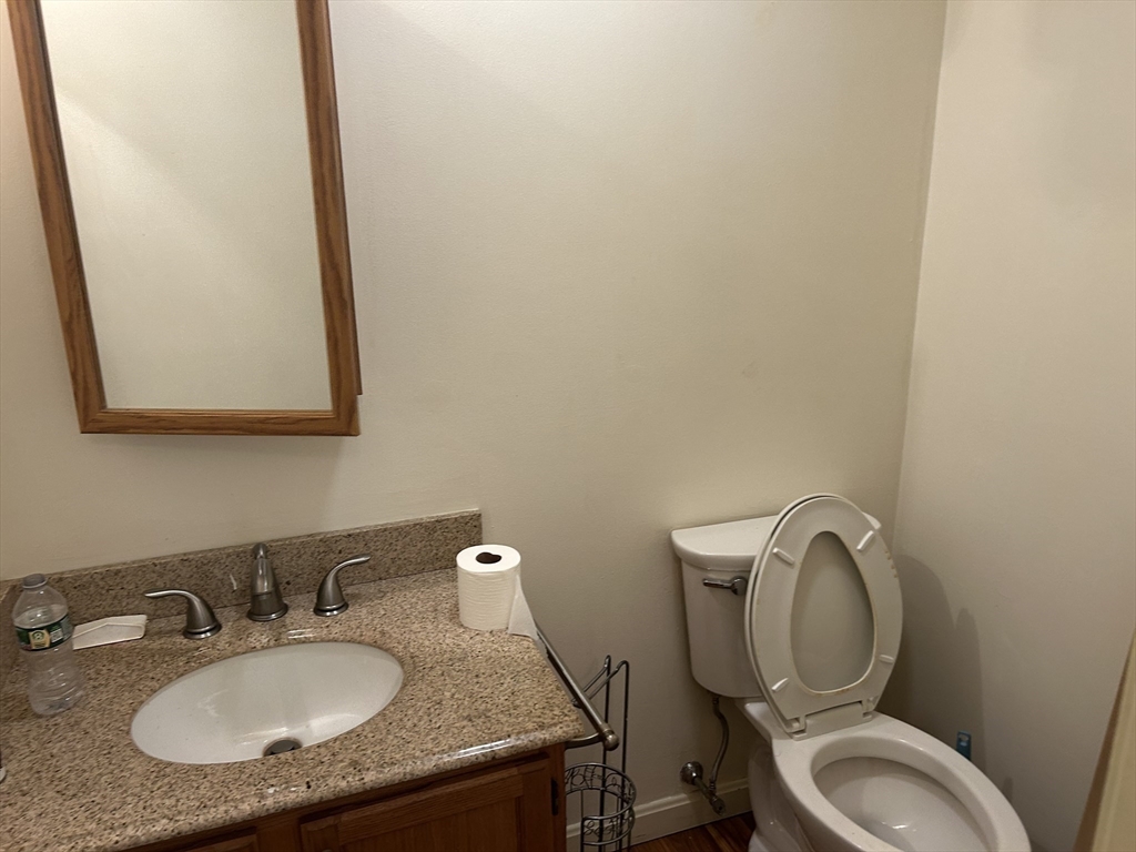 810 Lawrence Street, Unit C Lowell, MA 01852 - Photo 5 of 20