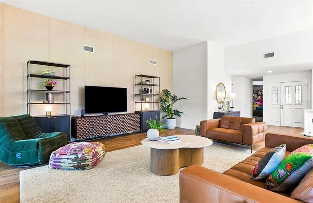 $599,000 | 5656 Pipers Waite, Unit 34, Sarasota, FL 34235