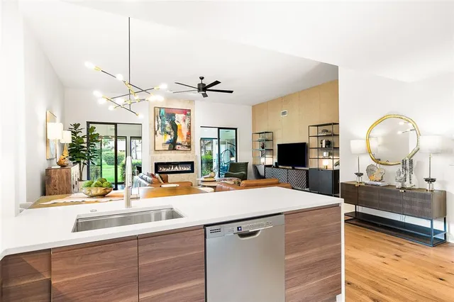 $599,000 | 5656 Pipers Waite, Unit 34, Sarasota, FL 34235