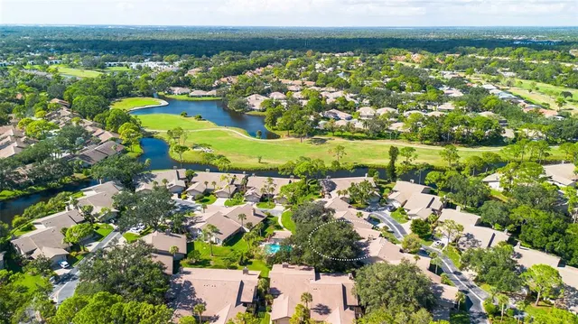 $599,000 | 5656 Pipers Waite, Unit 34, Sarasota, FL 34235