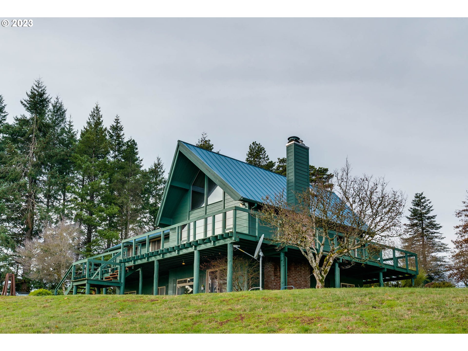 9255 Northeast Powell Hill Road Dundee, OR 97115 - Photo 1 of 8 Gallery Image 1