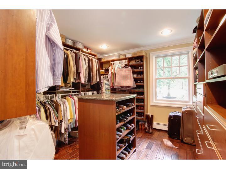 517 Watch Hill Road Villanova, PA 19085 - Photo 20 of 25 Walk-in Closet