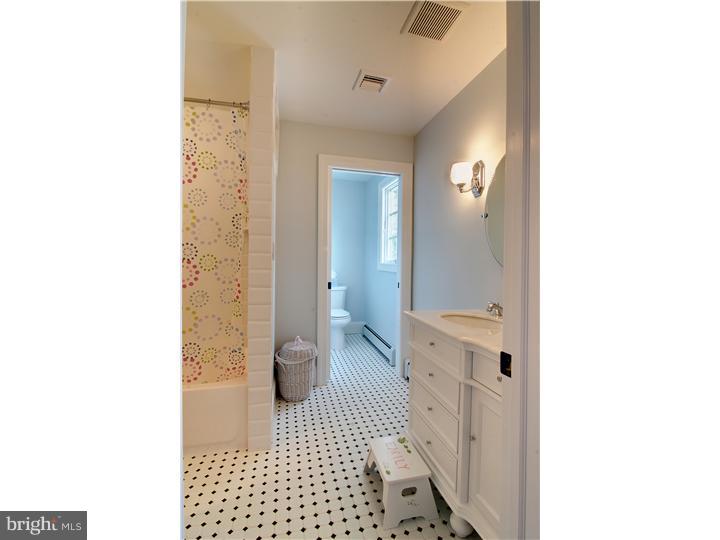 517 Watch Hill Road Villanova, PA 19085 - Photo 21 of 25