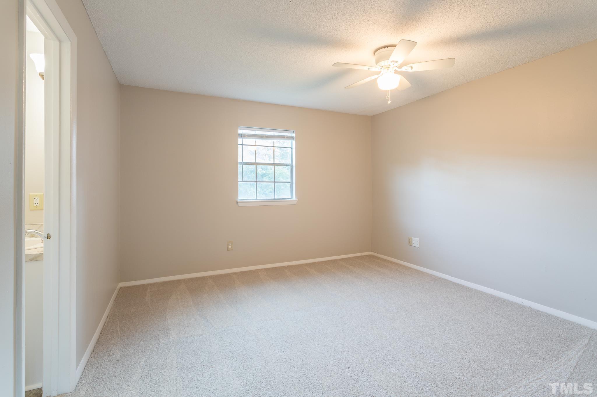 5602 Falls Of Neuse Road, Unit D Raleigh, NC 27609 - Photo 17 of 29 Gallery Image 17