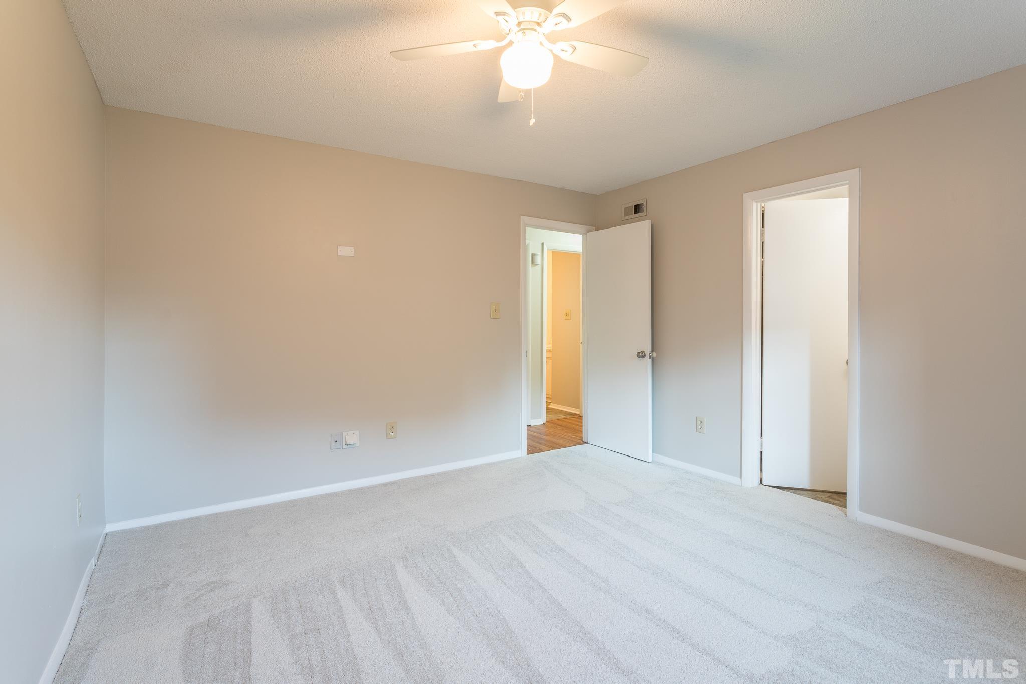 5602 Falls Of Neuse Road, Unit D Raleigh, NC 27609 - Photo 18 of 29 Gallery Image 18