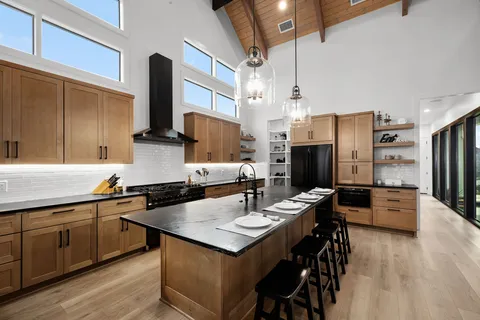 $1,499,000 | 197 Evelyn Court, Dripping Springs, TX 78620