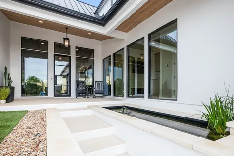 a view of entrance gate of the building