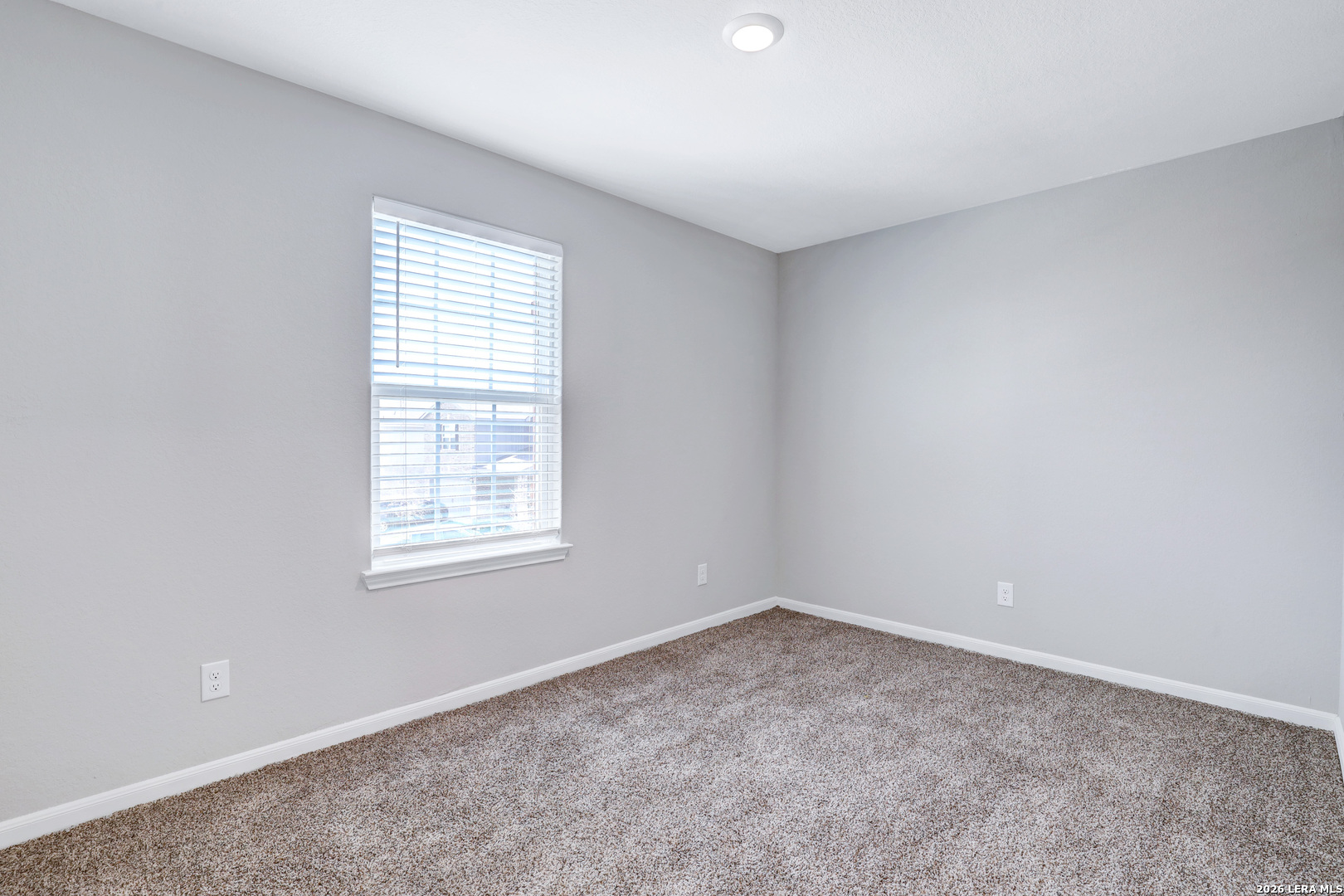 6403 Warhol Cape Converse, TX 78109 - Photo 24 of 29 an empty room with a window
