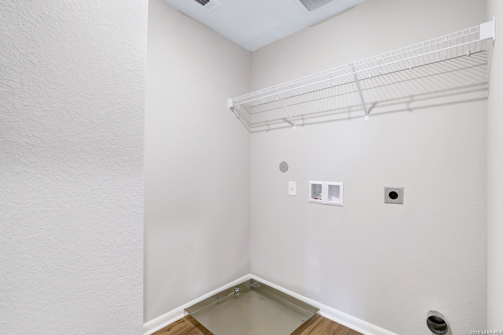 6403 Warhol Cape Converse, TX 78109 - Photo 25 of 29 a view of a small space