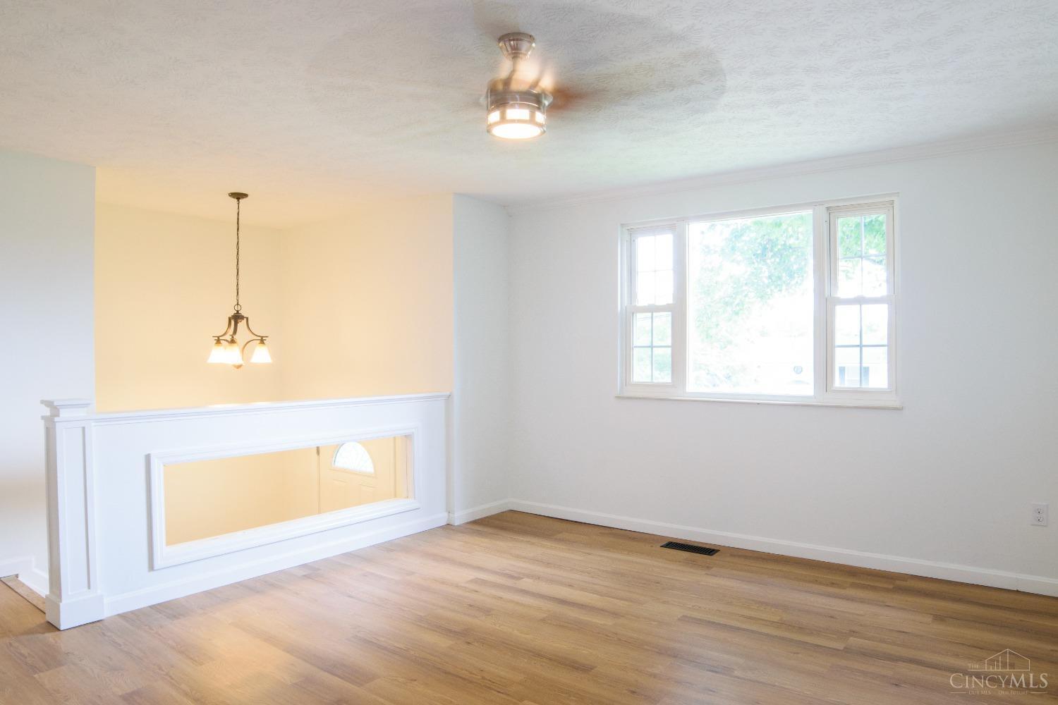 12115 Pippin Road Cincinnati, OH 45251 - Photo 6 of 41 Gallery Image 6