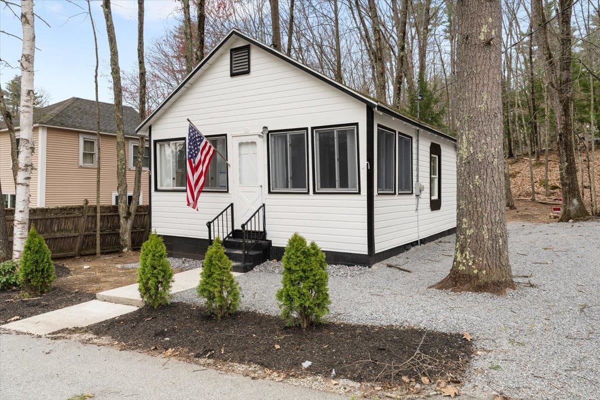 70 Broadway Amherst, NH 03031 - Photo 1 of 16