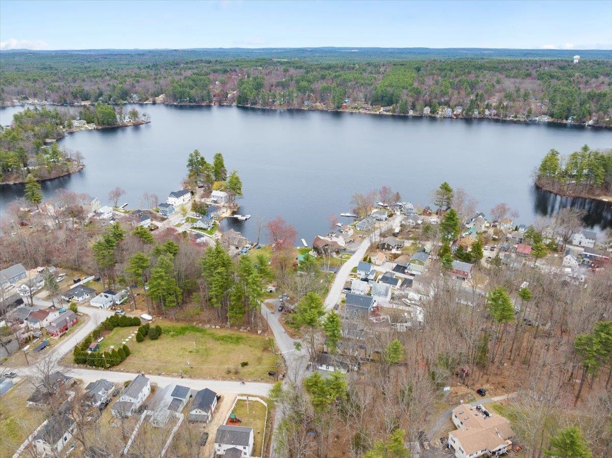 70 Broadway Amherst, NH 03031 - Photo 4 of 16